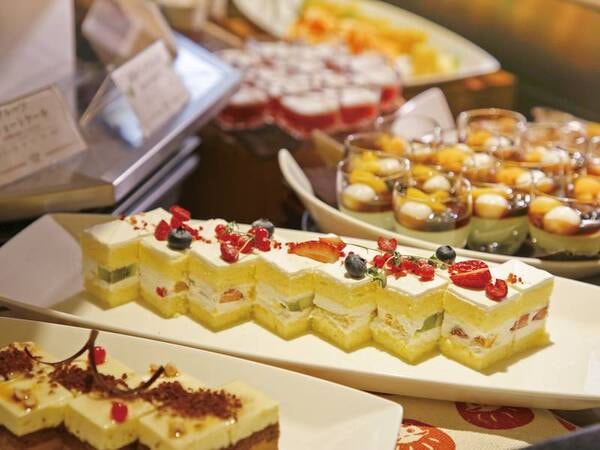 【夕食ディナーブッフェ/例】デザートも充実