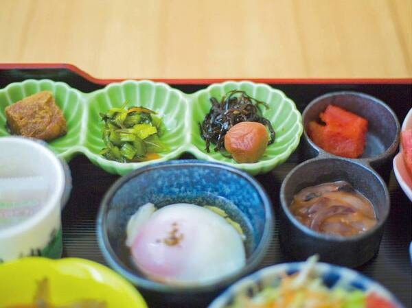 【朝食】但馬地鶏の玉子もおすすめの1つ/例
