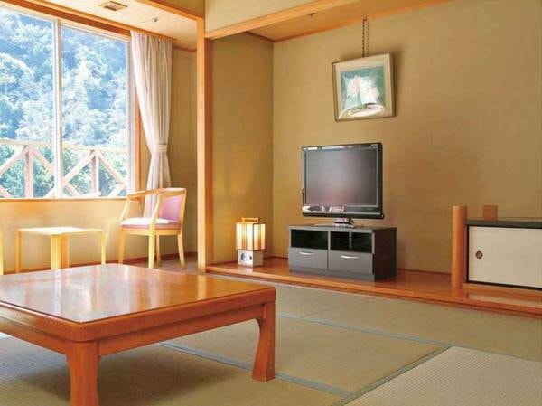 【和室/例】自然に囲まれた客室は静かな空間でゆったりお過ごしいただけます
