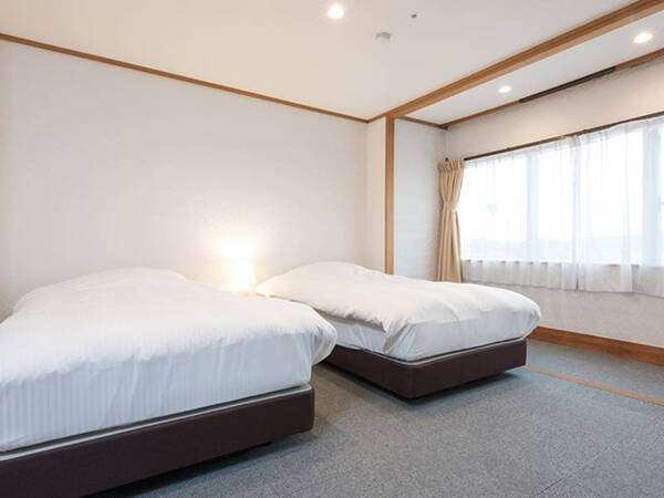 ワイド和洋室寝室