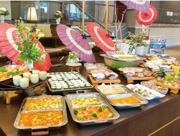 【夕食バイキング/例】豊富な和洋食のメニューをビュッフェ形式で※人数によりセットメニューの場合有
