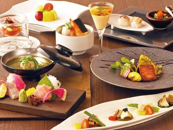 遊季亭風会席/例 総料理長 池田和彦の腕が光る料理の数々