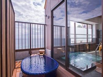 心湯の宿 ～ＳＡＺＡＮＡ～／【有料貸切露天風呂/ゆるるか】目の前に海が広がる(1,080円/40分）