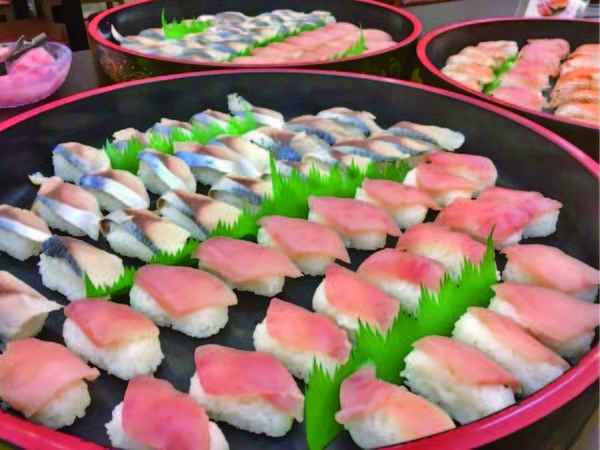 【夕食/例】バイキングの人気メニューお寿司も食べ放題