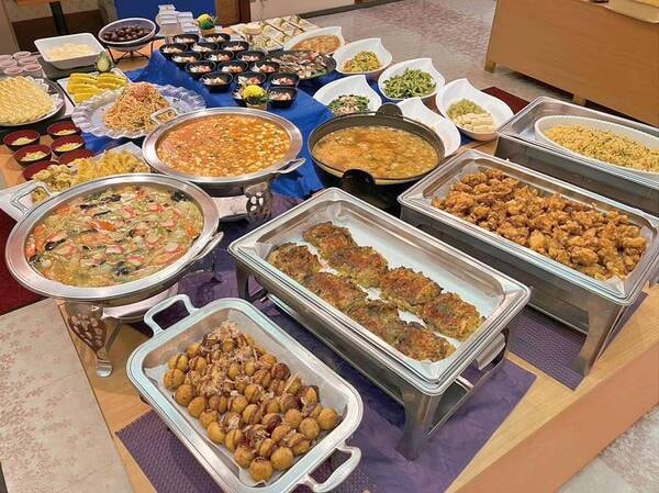 【夕食/例】種類豊富な和洋中バイキング