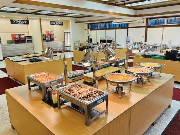 【夕食/例】種類豊富な和洋中バイキング