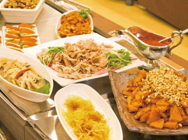 夕食バイキング/例