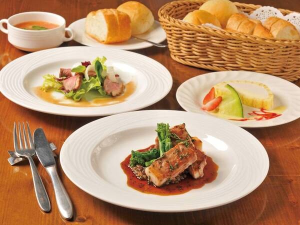 【選べるメインフレンチ】予約時に魚又は肉をグループごとで選択
