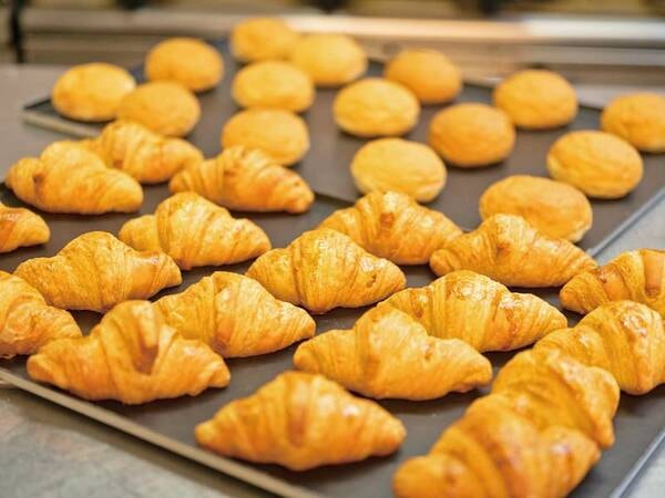 【朝食/例】ホテルで毎日焼き上げる!自家製クロワッサン
