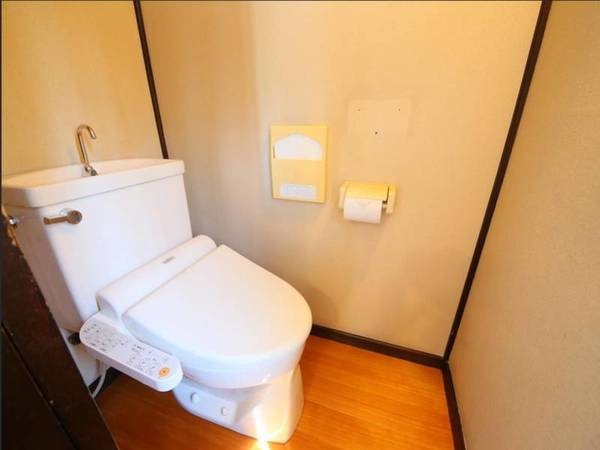 【和室10畳一例】 トイレ