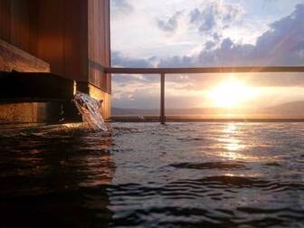 上諏訪温泉 油屋旅館【伊東園ホテルズ】/展望露天風呂「天空の湯」