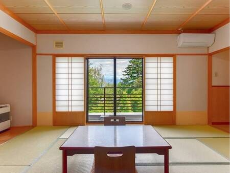 【湖側フォレストビュー】和室10畳