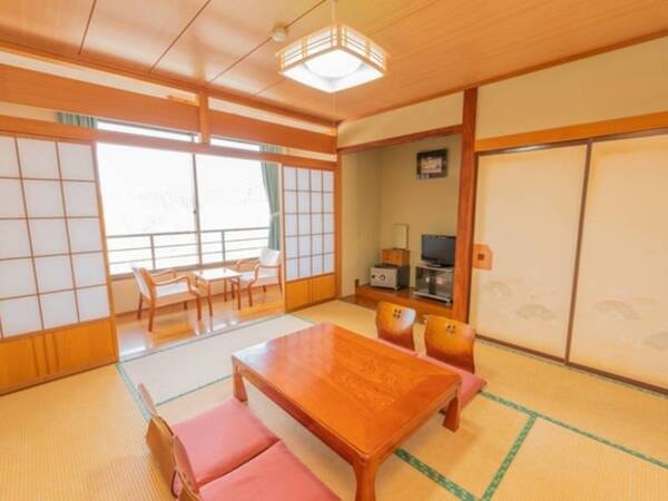 別館 和室（8畳）トイレ付の和室