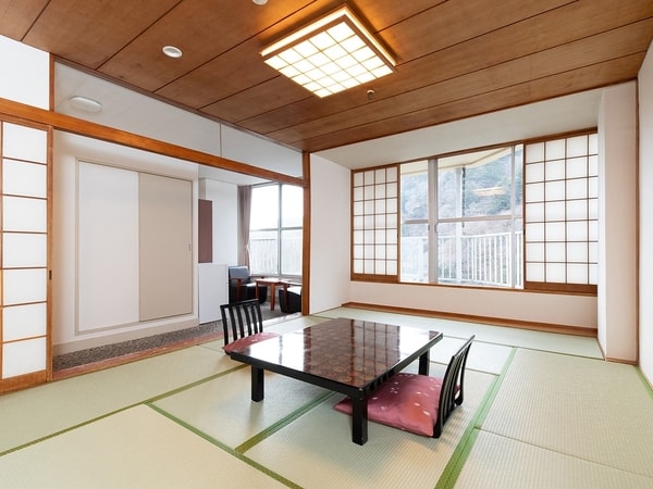 【和室/例】12畳以上のゆったりとしたお部屋（全室禁煙）