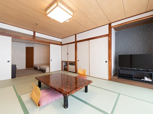【和洋室/例】10畳にツインベッドを配したお部屋（全室禁煙）