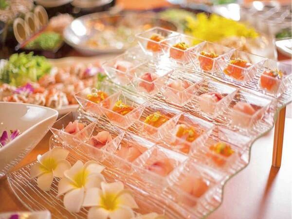 【夕食/例】大人気のお寿司やお造り等含め和洋中約50品目！