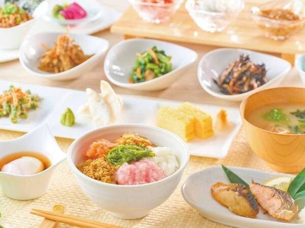 朝食バイキングl白米に合うおかずが揃う、和食メニューをお楽しみください(例)