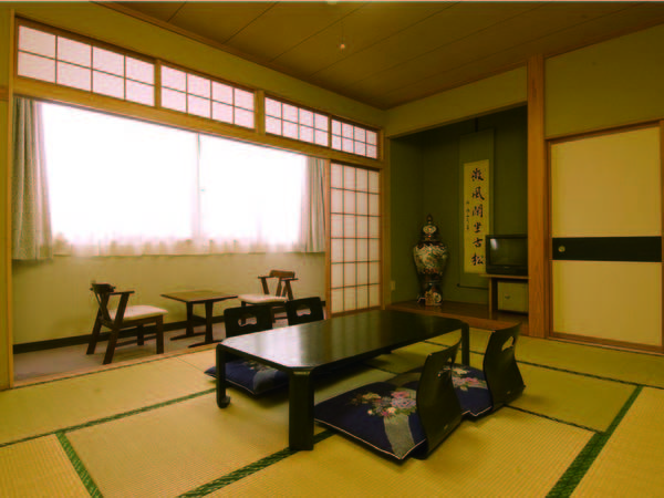 【客室/例】温泉の出るお風呂付10畳和室