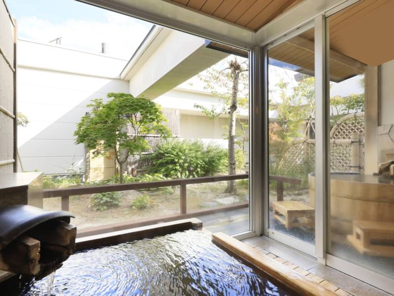 【貸切露天風呂「ほのか」】60分間 3,300円（税込）