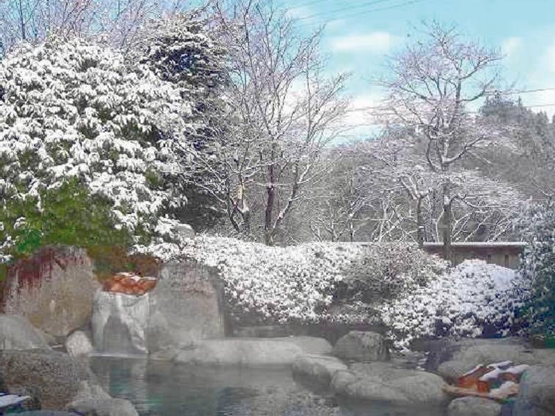 【露天風呂】四季折々の草花や自然に囲まれた庭園露天風呂