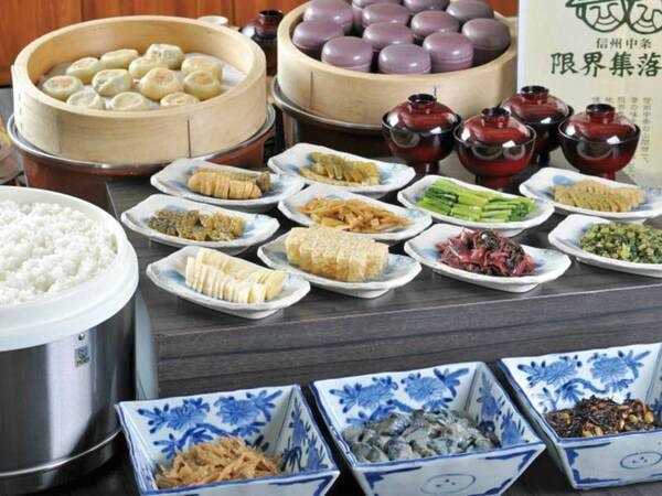 【約70種！信州バイキング/例】信州グルメや田舎惣菜も満載