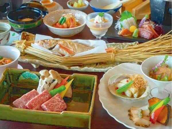 【山海美食の饗宴/例】『村上牛』『鮑』『のど黒』をメインに、村上の厳選食材をご堪能いただけます。