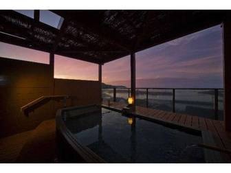 蓬莱屋旅館／露天風呂「紅緋」