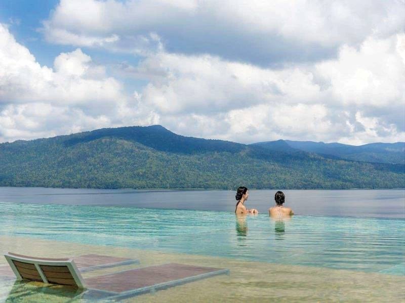 【天空ガーデンスパ】まるで湖面と一体に！阿寒湖を一望する壮大な景色