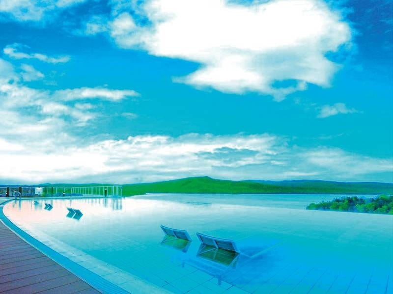 【天空ガーデンスパ】まるで湖面と一体に！阿寒湖を一望する壮大な景色