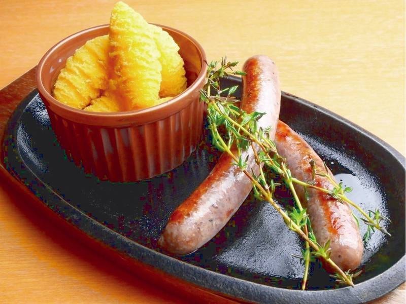 スパラウンジメニュー～ソーセージ盛り合わせ～