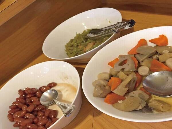 【朝食】和洋中の料理やごはんのおともなど約35品