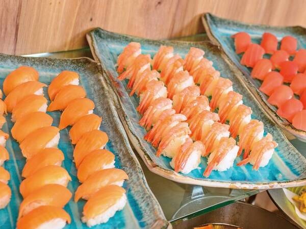 【夕食/例】新鮮なネタのお寿司もお好きなだけ