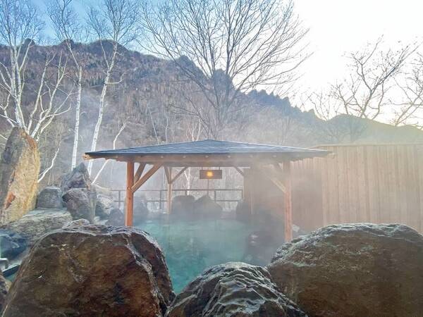 【峡谷露天風呂】柔らかな天然温泉を堪能できる！