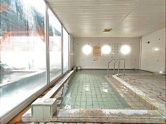 湯元　銀泉閣／大浴場