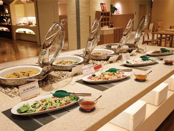 【夕食ビュッフェ/例】お好みのアレンジ料理を！
