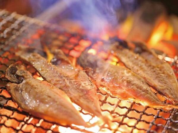 【朝食ブッフェ/イメージ】焼きたての干物の香りが食欲をそそる