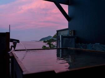 味と湯の宿　ニューとみよし／展望貸切露天風呂からの風景
