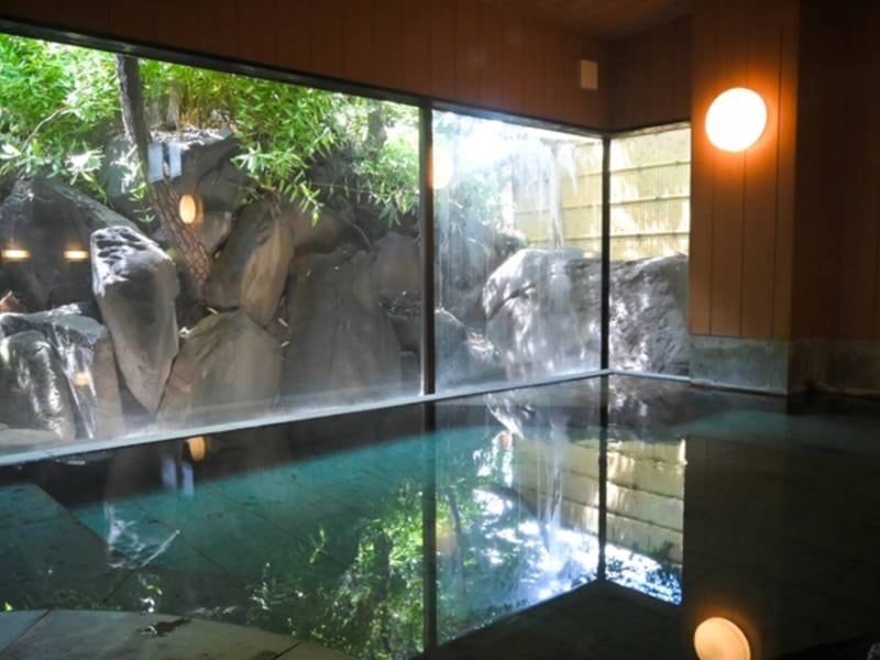 内湯【鯛の湯】