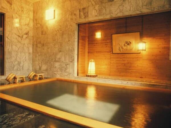 檜風呂「萩の湯」