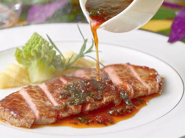 焼きたて サーロインステーキ金時草のソース※イメージ