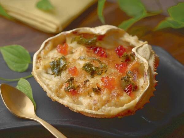 カニづくしバイキング_カニ味噌グラタン_いくら入り/例