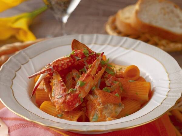 カニづくしバイキング_ワタリガニとカニ味噌のクリームパスタ/例