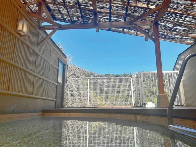 【露天風呂】箱根の自然を感じながら、心休まるひとときを
