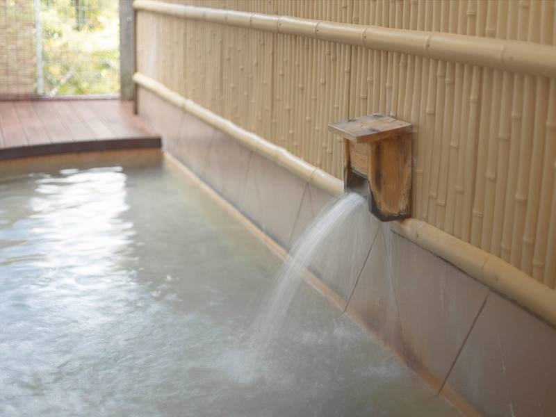 【露天風呂】箱根の自然を感じながら、心休まるひとときを