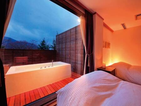 露天ジャグジー付デラックスキング/一例