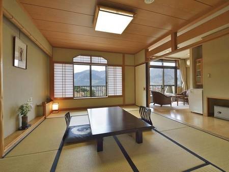 【東館10畳和室/例】箱根の外輪山または滝のある庭園を眺めるお部屋