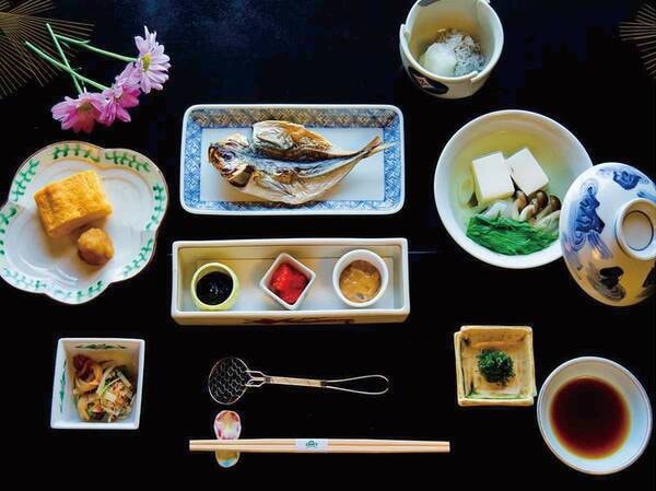 【朝食・一例】