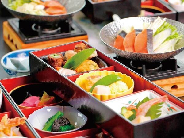 【雪彩膳/写真は一例】彩りも美しく、食材にこだわった季節の和食膳をご用意♪
