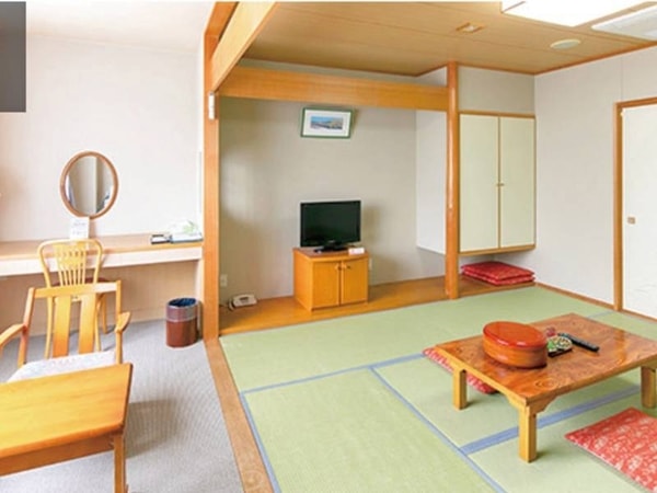 【和室】バスなし洗浄機能トイレ付※8畳＋板の間付一例