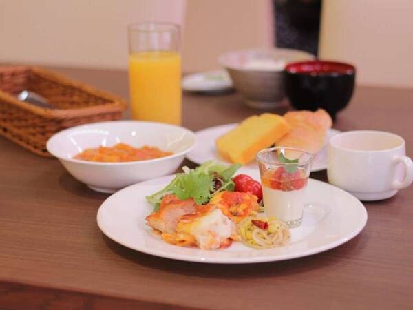 朝食一例